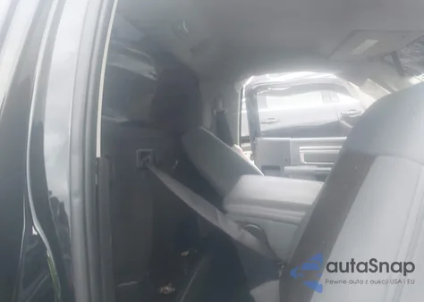 2015 Ram 1500 Express z USA, uszkodzony, nr VIN 3C6JR6AT2FG596049